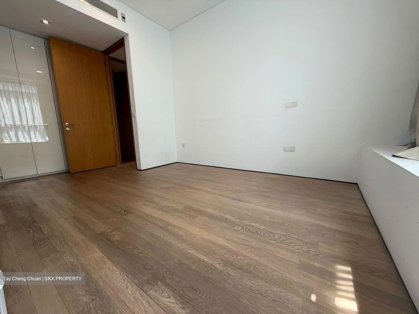 The Laurels (D9), Condominium #581343511